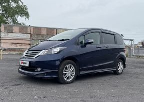    Honda Freed 2010 , 1070000 , --