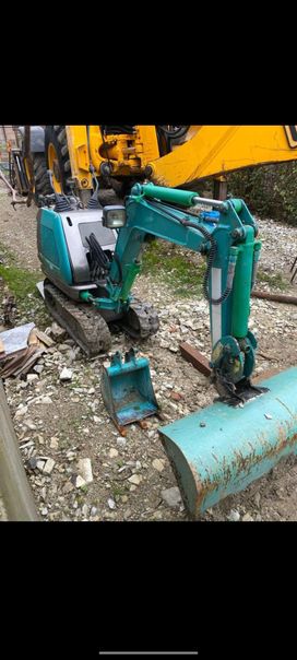 - Kobelco SS 1989 , 700000 , 