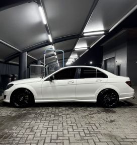  Mercedes-Benz C-Class 2011 , 1649999 , 