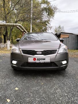  Kia Ceed 2010 , 950000 , 