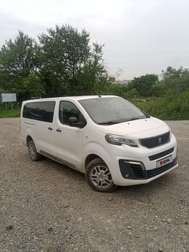    Peugeot Traveller 2021 , 3900000 , 