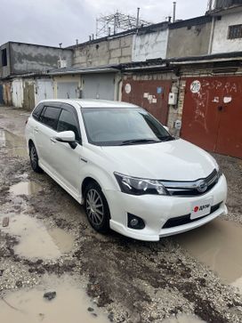  Toyota Corolla Fielder 2013 , 1100000 , 