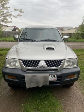  Mitsubishi L200 2005 , 715000 , 