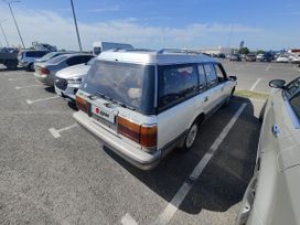  Toyota Crown 1992 , 600000 , 