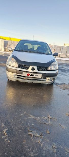  Renault Clio 2002 , 220000 , 