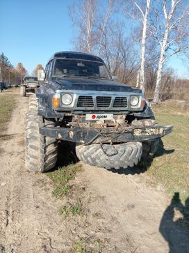SUV   Nissan Safari 1993 , 950000 , 