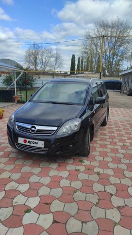    Opel Zafira 2012 , 850000 , 