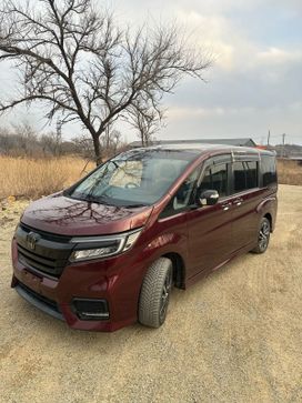    Honda Stepwgn 2017 , 2560000 , 