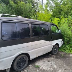    Mazda Bongo 1990 , 250000 , -