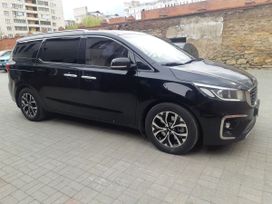    Kia Carnival 2018 , 2520000 , 