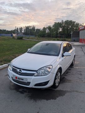  Opel Astra 2012 , 600000 , 