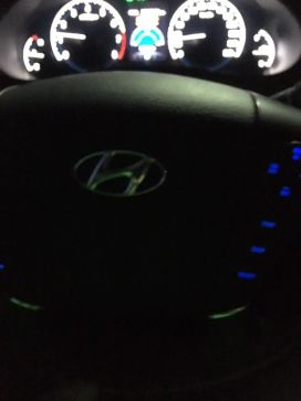  Hyundai Genesis 2010 , 900000 , -