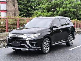 SUV   Mitsubishi Outlander 2021 , 1900000 , 