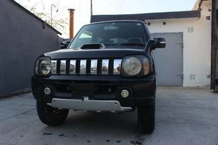 3  Suzuki Jimny 2011 , 720000 , 
