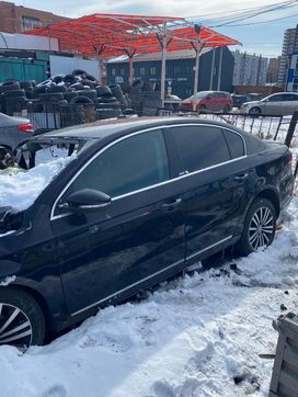  Volkswagen Passat 2015 , 325000 , 