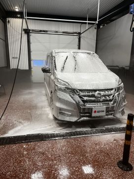    Nissan Serena 2019 , 2500000 , 