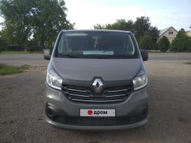    Renault Trafic 2018 , 2400000 , 