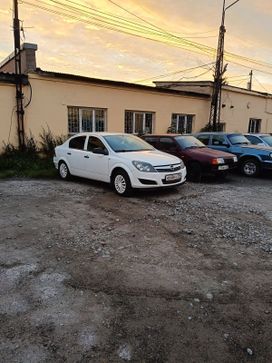  Opel Astra Family 2011 , 450000 , 