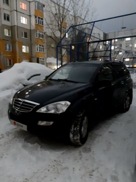 SUV   SsangYong Kyron 2011 , 900000 , 