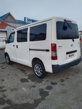    Toyota Town Ace 2013 , 800000 , 