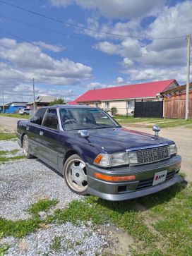  Toyota Crown 1991 , 700000 , 
