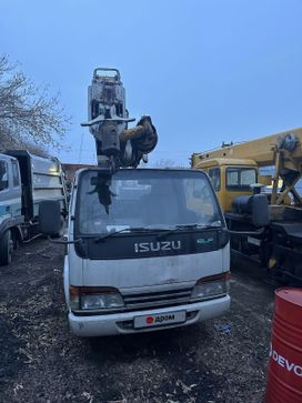 -  Isuzu Elf 1999 , 4000000 , 