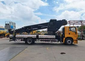  Isuzu Giga 2024 , 21990000 , 