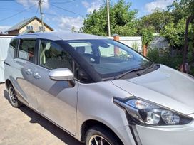    Toyota Sienta 2018 , 1600000 , 
