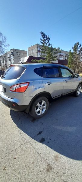 SUV   Nissan Qashqai 2010 , 1050000 , 