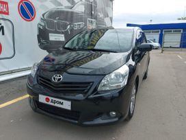    Toyota Verso 2011 , 1200000 , 