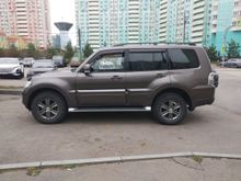  Pajero, 2014