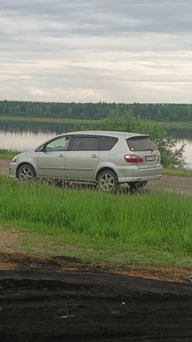    Toyota Ipsum 2001 , 840000 , 