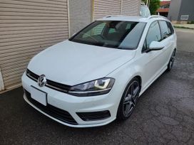  Volkswagen Golf 2017 , 900000 , 