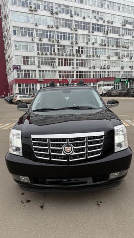 SUV   Cadillac Escalade 2010 , 2350000 , 