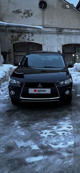 SUV   Mitsubishi Outlander 2012 , 720000 ,  