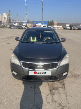  Kia Ceed 2010 , 780000 , 