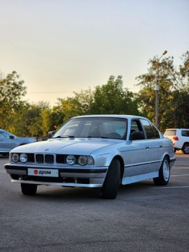  BMW 5-Series 1991 , 320000 , 