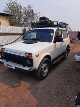  3   4x4 2121  2017 , 790000 , 