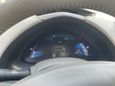  Nissan Leaf 2011 , 900000 , 