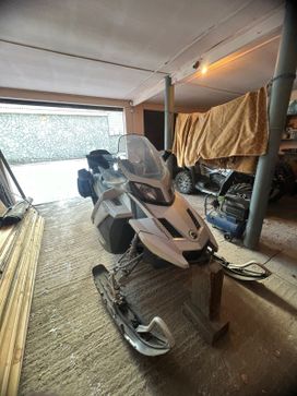   BRP Ski-Doo Grand Touring SE 2009 , 1650000 , 