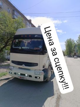   Renault Premium 2001 , 2100000 , 