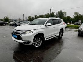 SUV   Mitsubishi Pajero Sport 2018 , 2499000 , -
