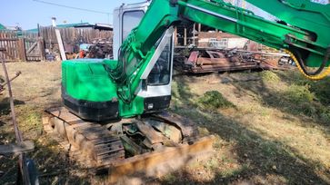 - Kobelco SK50UR-2 2000 , 2380000 , 