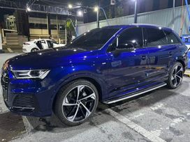 SUV   Audi Q7 2022 , 7550000 , 