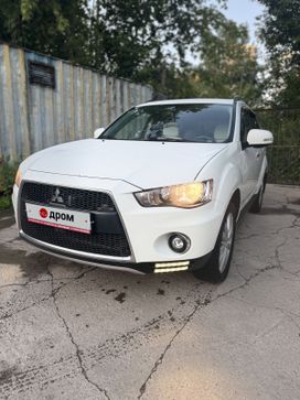 SUV   Mitsubishi Outlander 2010 , 1500000 , 