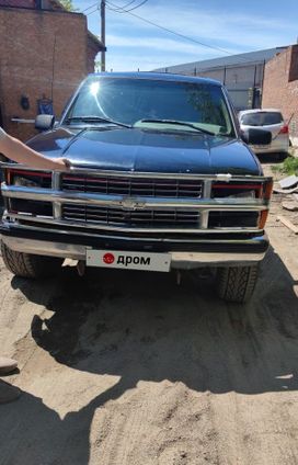 SUV   Chevrolet Tahoe 1996 , 1000000 , --