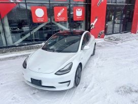  Tesla Model 3 2020 , 2990000 , 