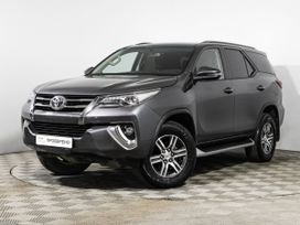 SUV или внедорожник Toyota Fortuner 2017 года, 3179700 рублей, Санкт-Петербург