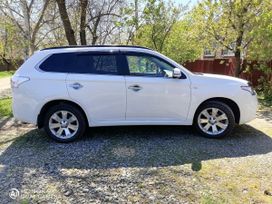 SUV   Mitsubishi Outlander 2012 , 1850000 , 