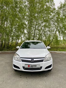  Opel Astra 2013 , 670000 , 
